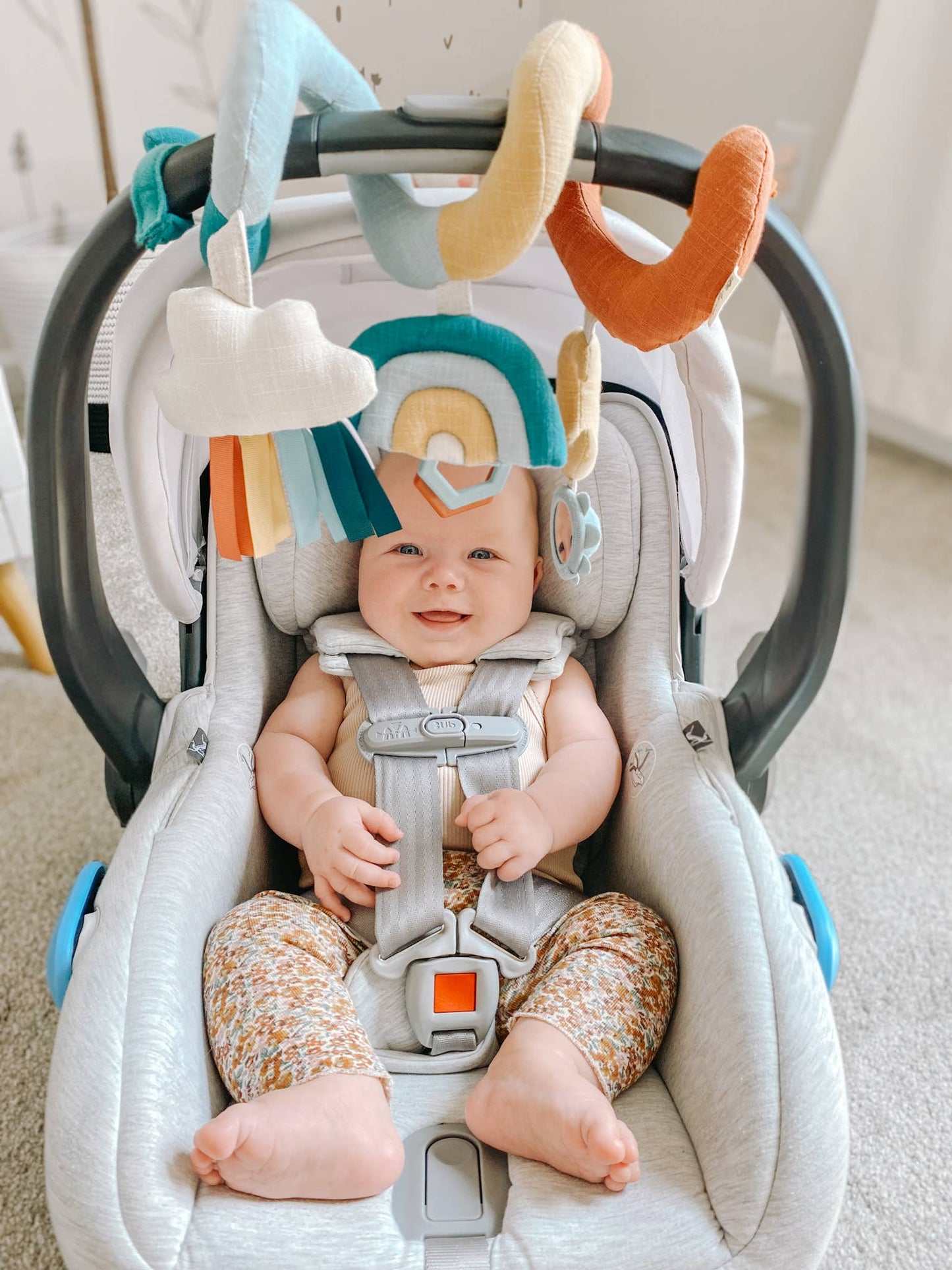 Itzy Ritzy - Bitzy Bespoke Itzy Bitzy Spiral Car Seat Activity Toy