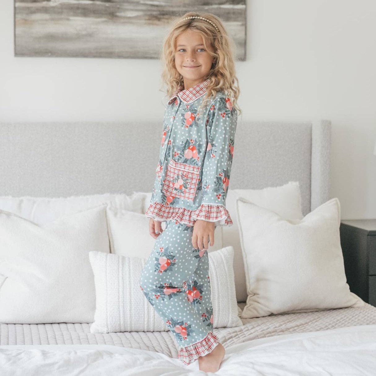 Adorable Sweetness - Kids Holly Berry Pocket Button Christmas Lounge Play Set