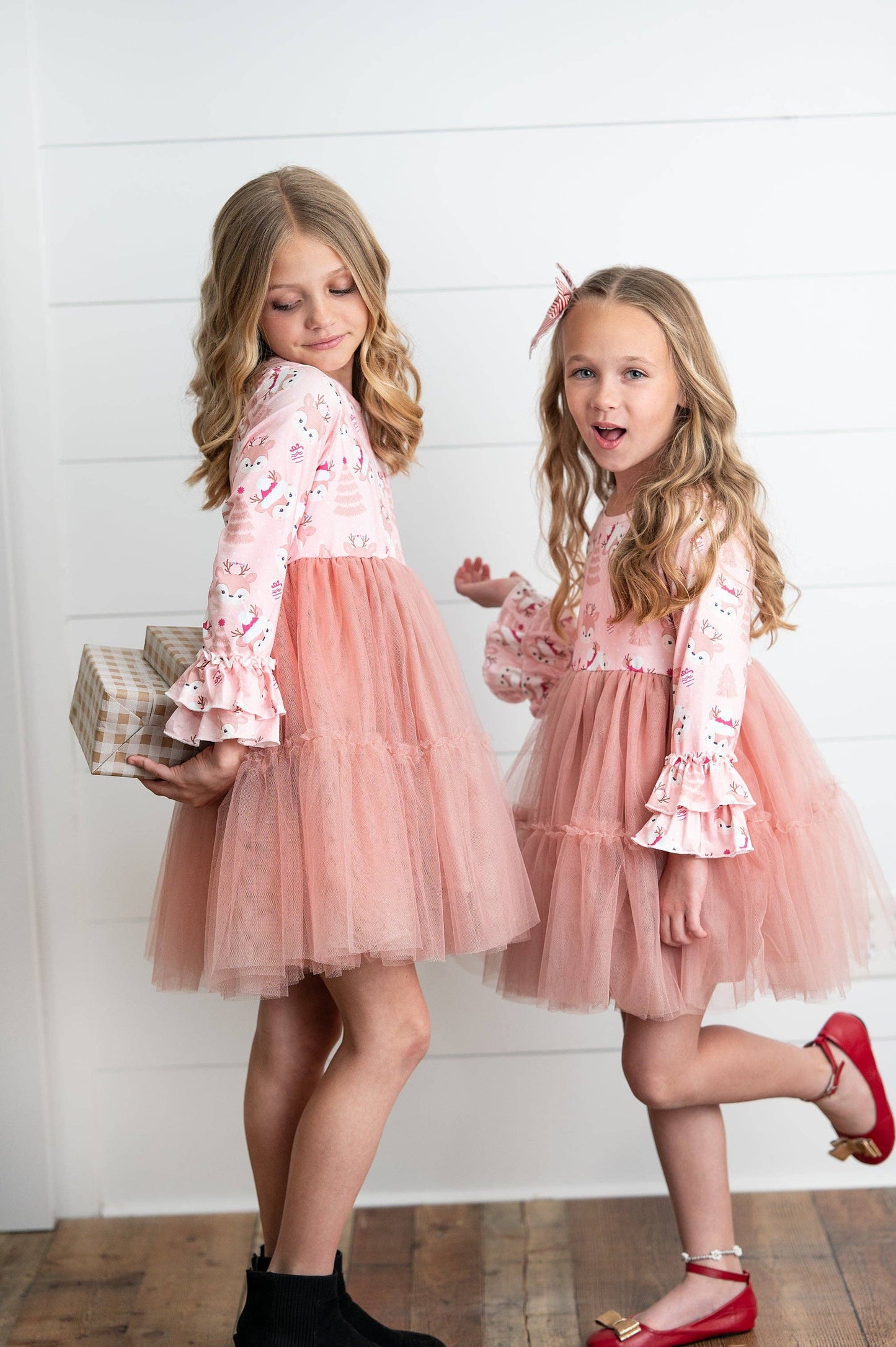 Adorable Sweetness - Kids Pink Reindeer Tulle Ruffle Sleeve Holiday Dress
