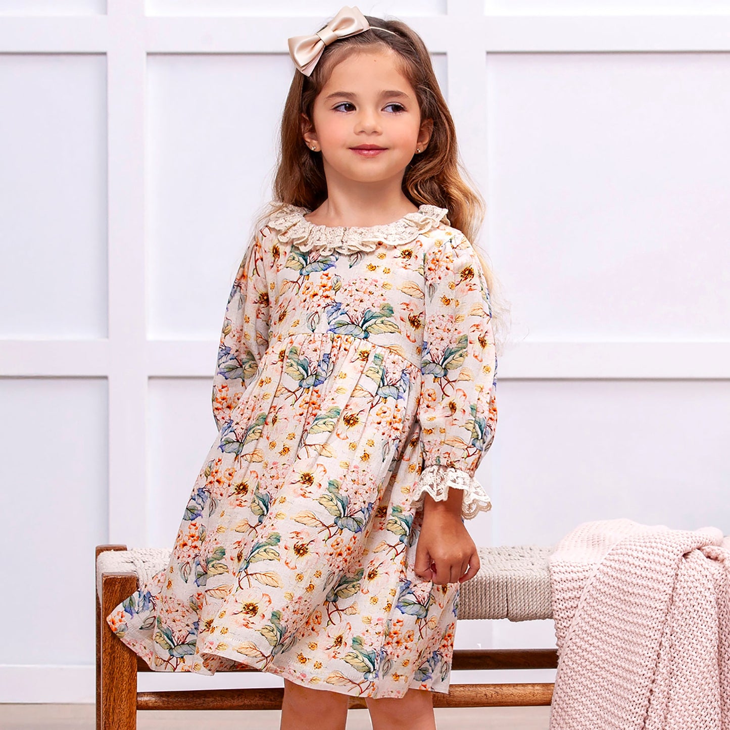 Linen Vintage Floral Dress with Lace Accents