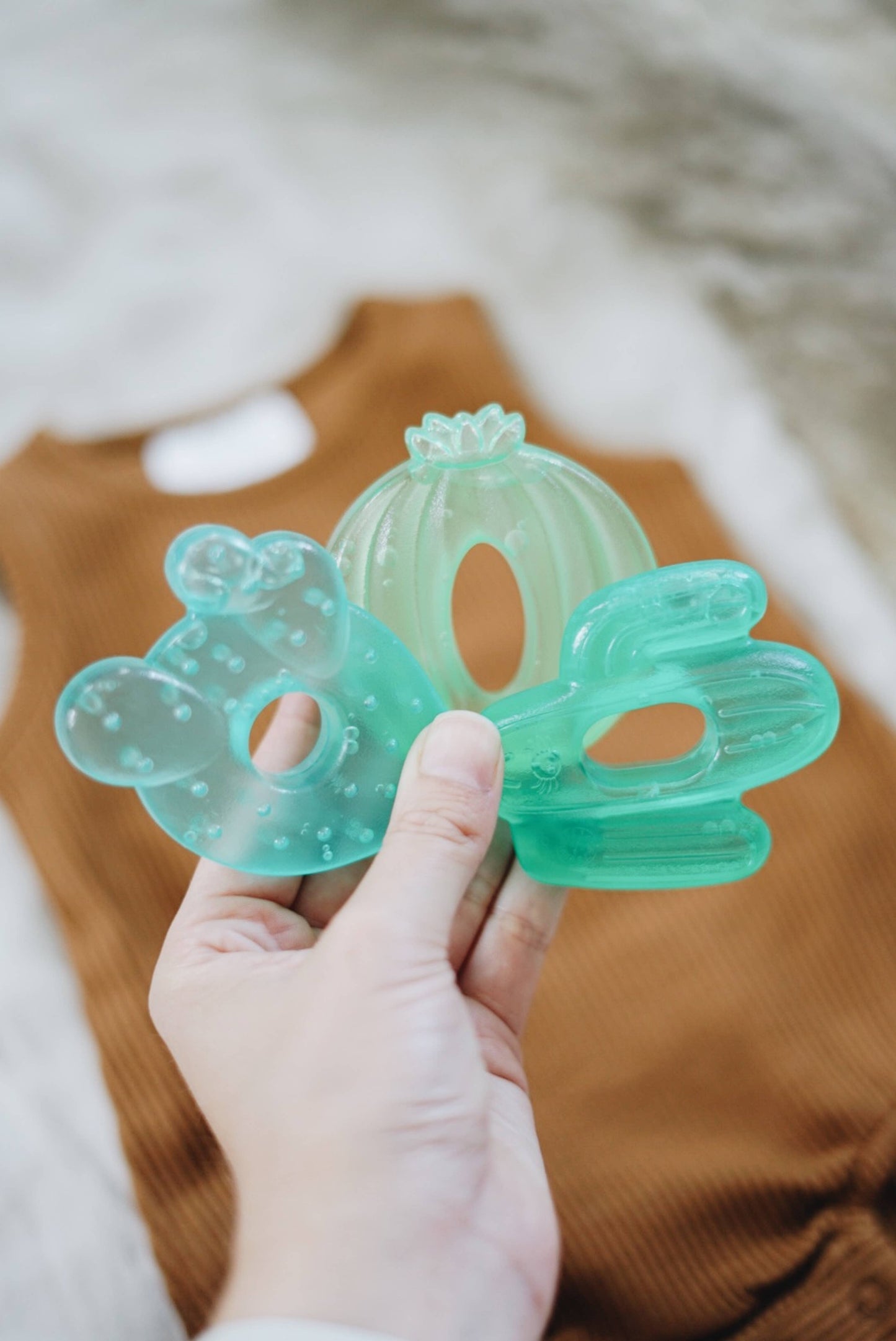Itzy Ritzy - Cutie Coolers™ Water Filled Teethers (3-pack)