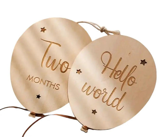 Baby Balloon Milestones by Max and Pippa