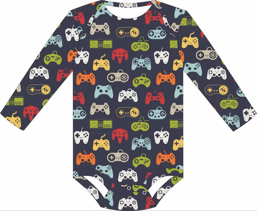Max and Pippa - Bamboo Long Sleeve Onesie