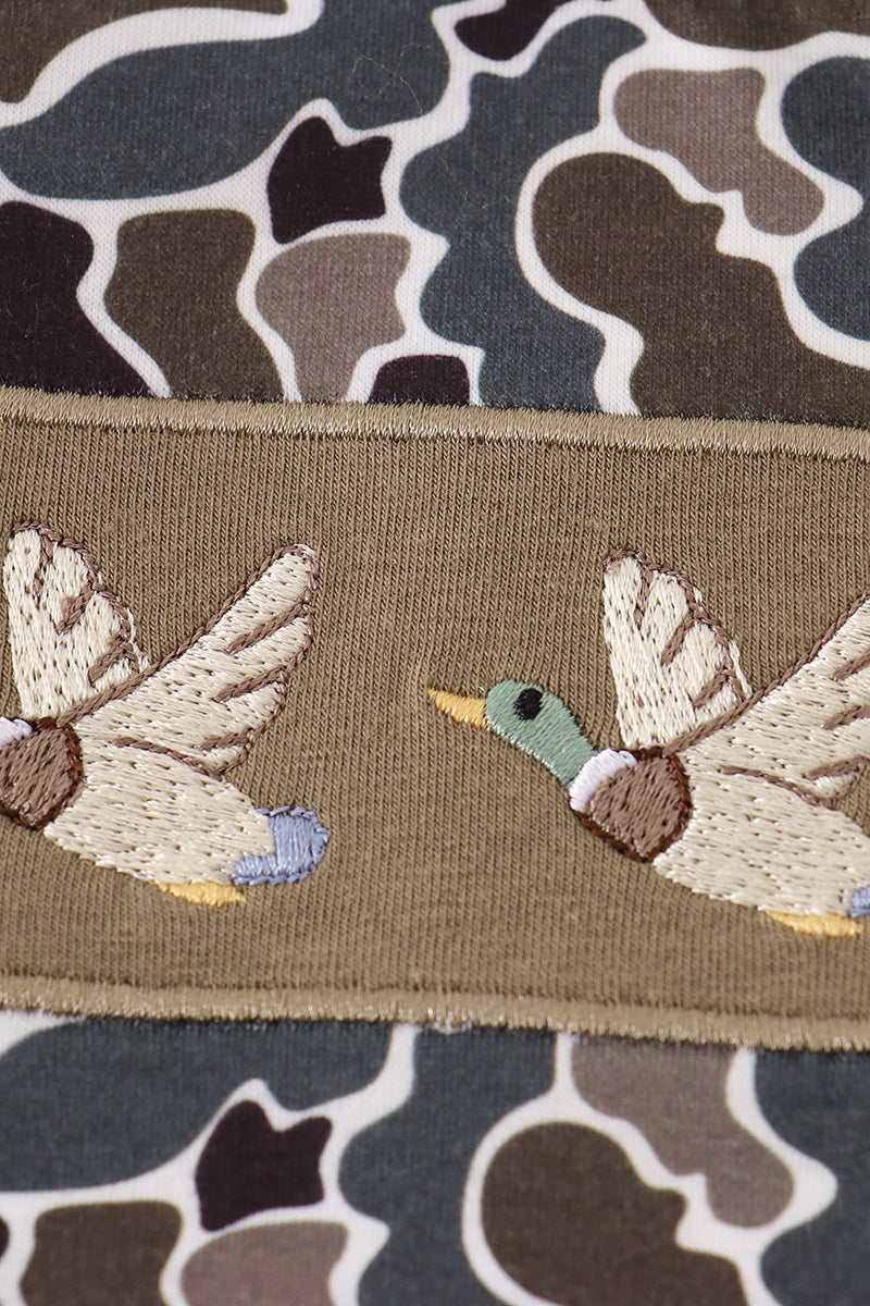 Abby & Evie - Camouflage Duck Embroidery Shirt