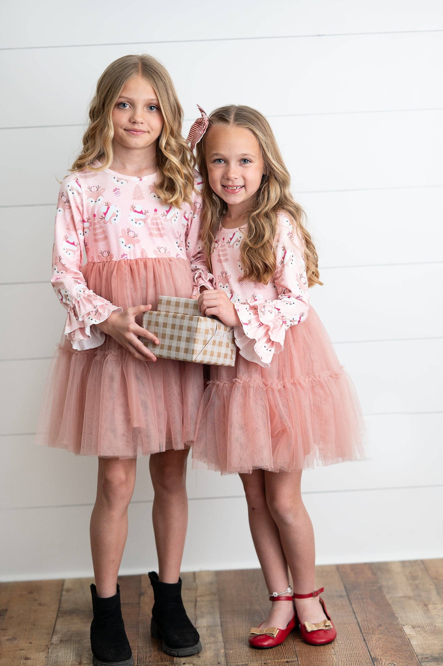 Adorable Sweetness - Kids Pink Reindeer Tulle Ruffle Sleeve Holiday Dress