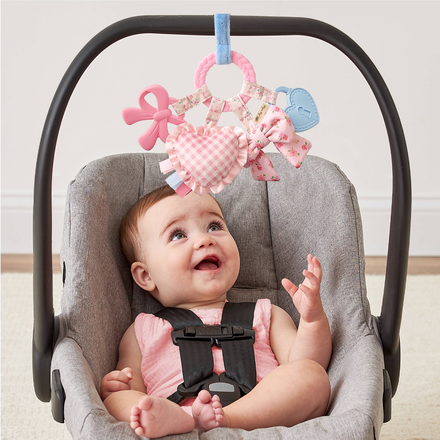 Itzy Ritzy - *NEW* Bow Bitzy Busy Ring™