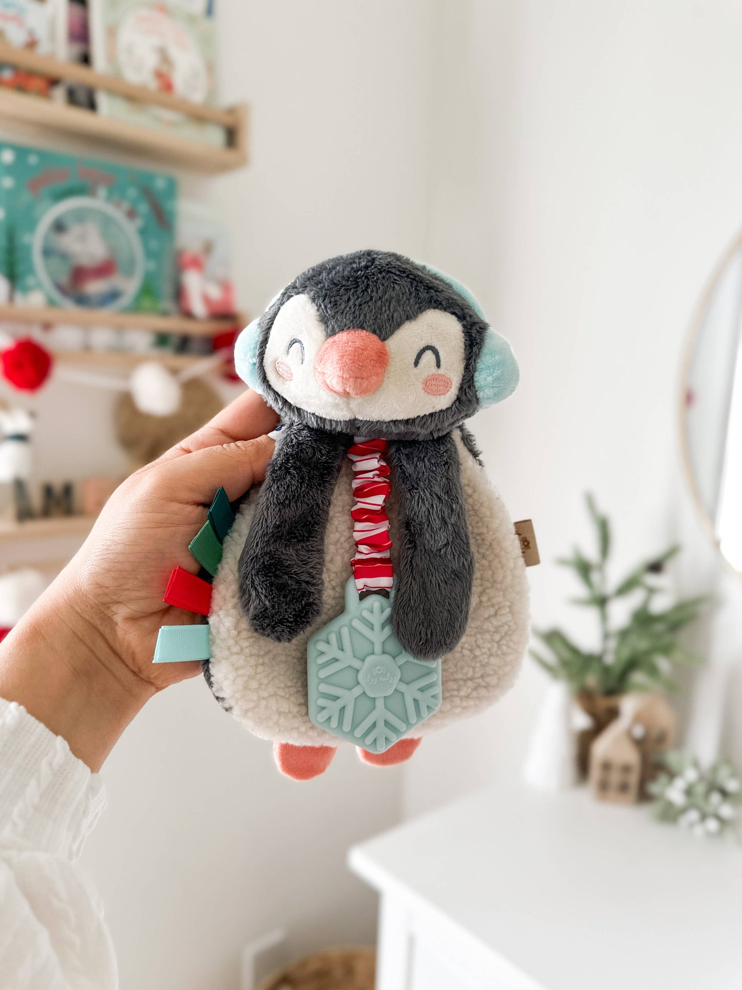 Itzy Ritzy - Holiday Itzy Lovey™ Plush + Teether Toy